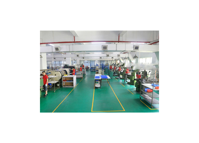 高精度生產(chǎn)設(shè)備，高質(zhì)量生產(chǎn)人員，交期有保障