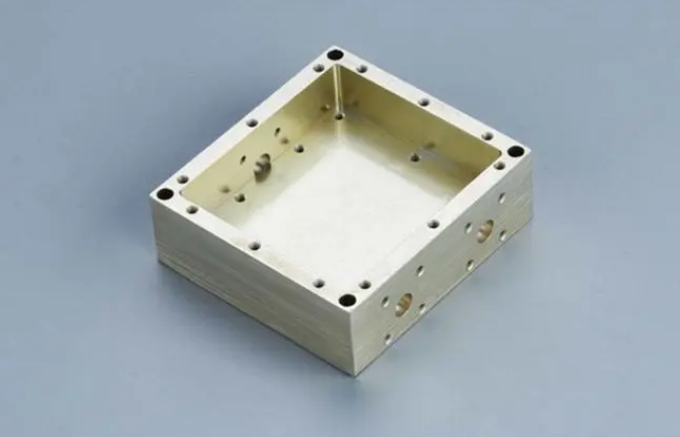 <strong>5G浪潮來襲：揭秘5G通訊產(chǎn)品配件精密加工新工藝，打造極致通信體驗！</strong>